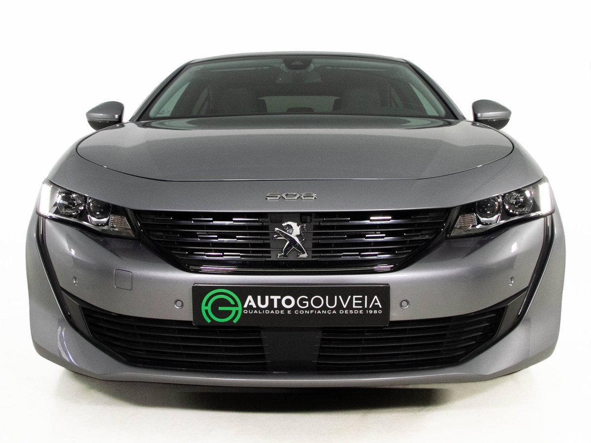 AutoGouveia's tweet photo. PEUGEOT 508 ALLURE BLUEHDI 130 S&amp;S EAT8
Um design arrebatador, cheio de equipamento de série, conforto, espaço de sobra e uns esplêndidos consumos mistos de 3,7L/100km. Ainda precisa de mais razões para vir ver este magnífico sedan?
https://t.co/5SEiH4zqL3 https://t.co/9eRm9apzHw