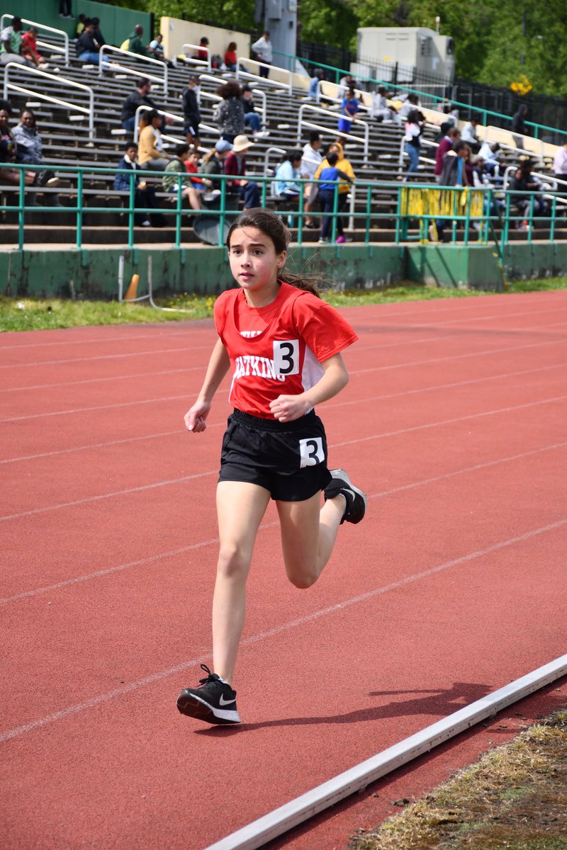 DciaaSports's tweet photo. #AroundTheDCIAA 

Action Photos from the first elementary school track meet of the season

#wearedciaa #dcps #dc #track #dctrack https://t.co/ZV7rapvN1b