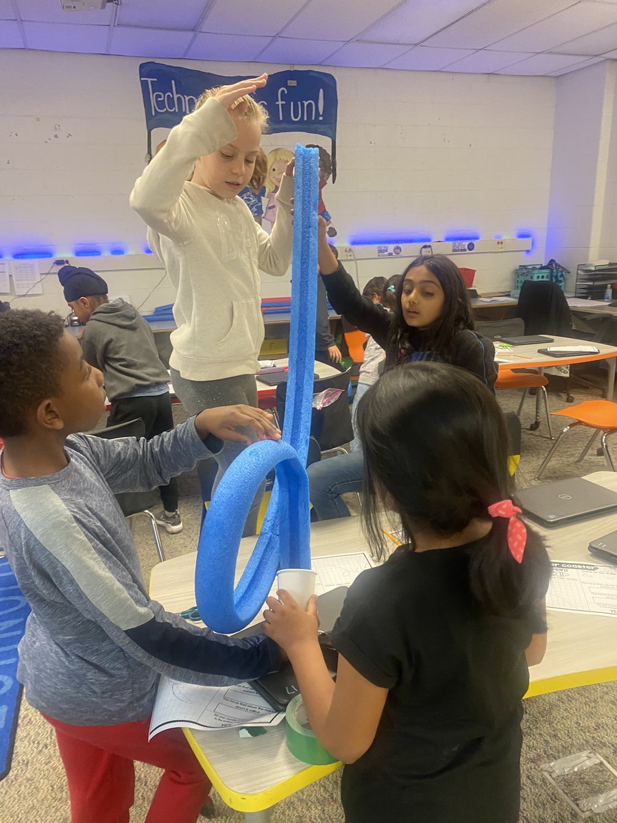 MrsGoldSTEAM's tweet photo. 3rd graders are learning about kinetic and potential energy as well as the forces that allow roller coasters to run effectively! #STEAM @RvilleProud @bitsbyBoomer https://t.co/MVx7qG9YjH