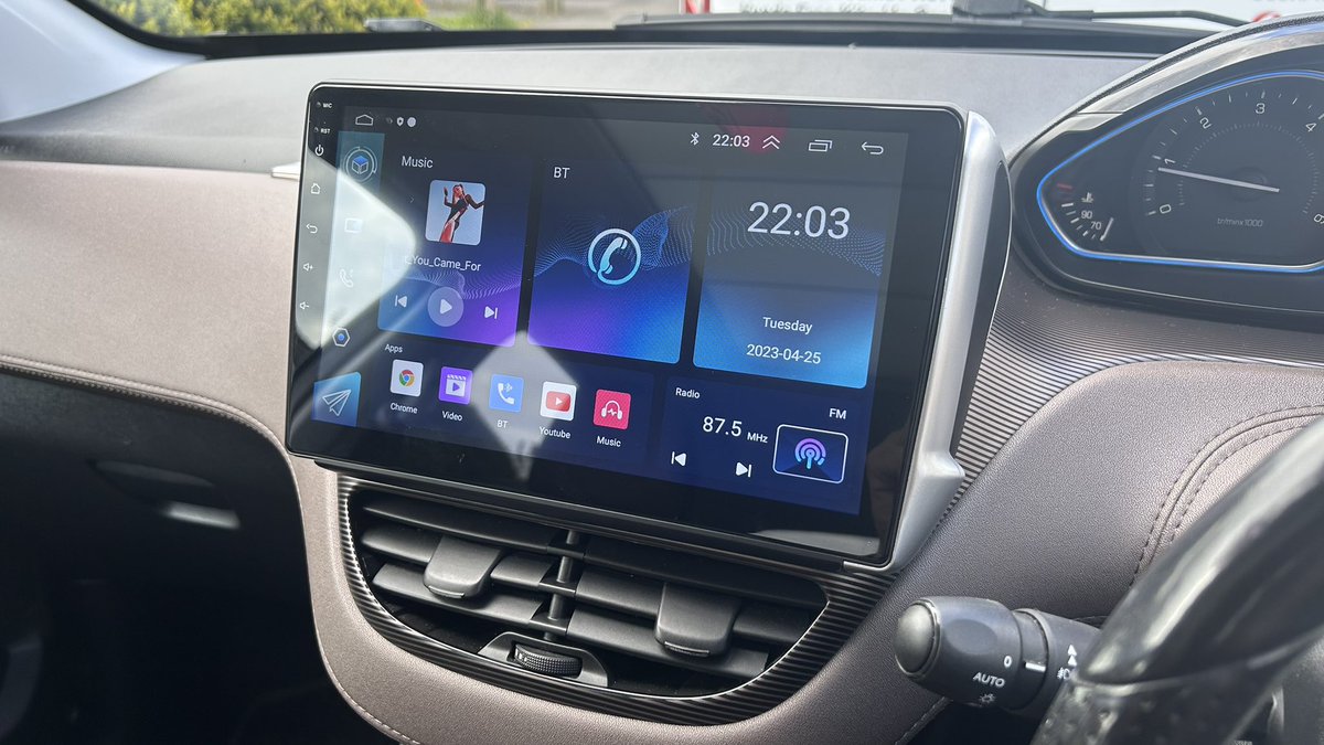 Out with the Old unit and in with the New.. 
Android Touch Screen, Bluetooth, USB, Handsfree and Music Streaming, DAB, Video playback and Apps.. Loads going on.. 

Customer to Setup and have a Play 😎👍..