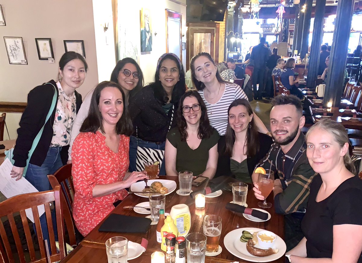 womeninvisionuk's tweet photo. Fantastic @womeninvisionuk social @ARVOinfo. Thanks to all who joined, its so great to see so many brilliant academics at all stages of their career representing UK talent at #ARVO2023 in New Orleans! https://t.co/ElWO0wB4my