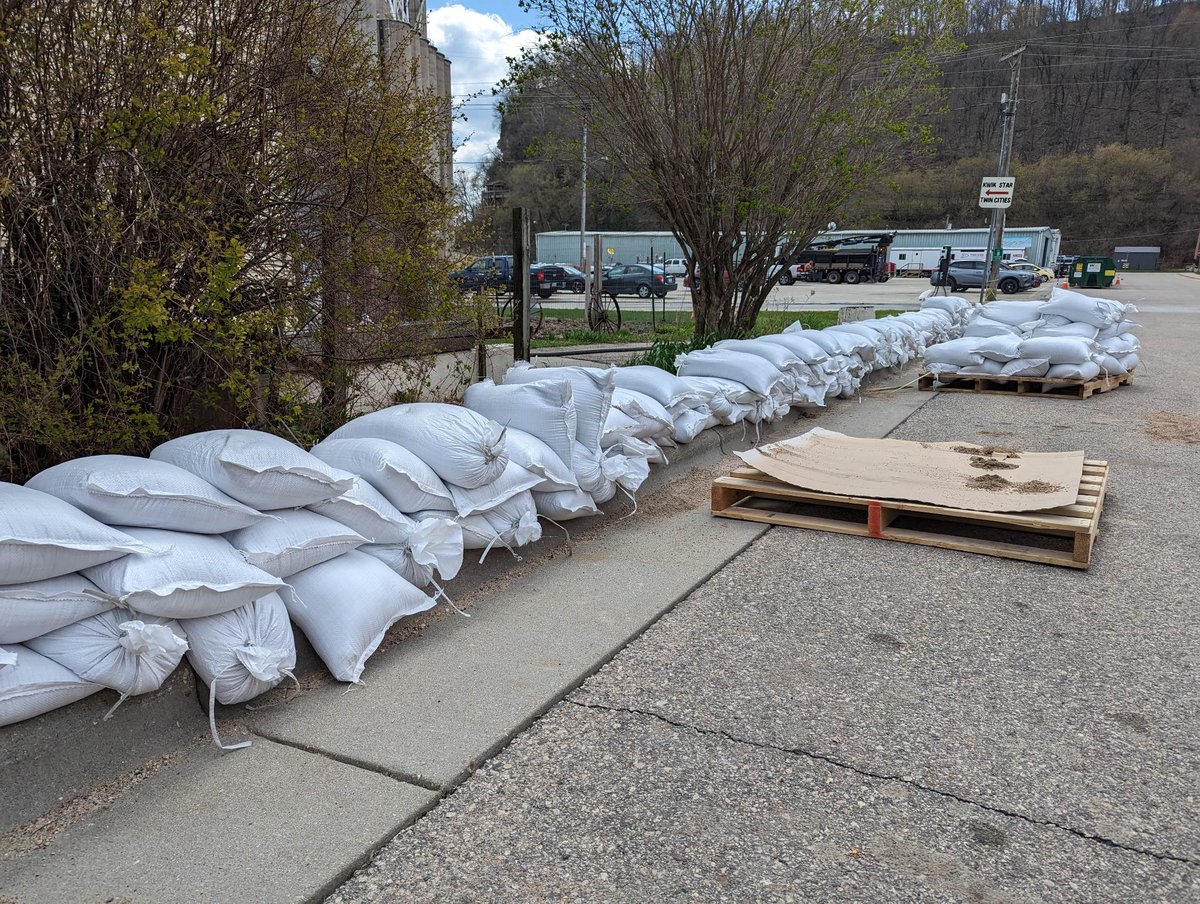 Iowa's News Now on Twitter "FLOOD 2023 Major flooding is occurring in