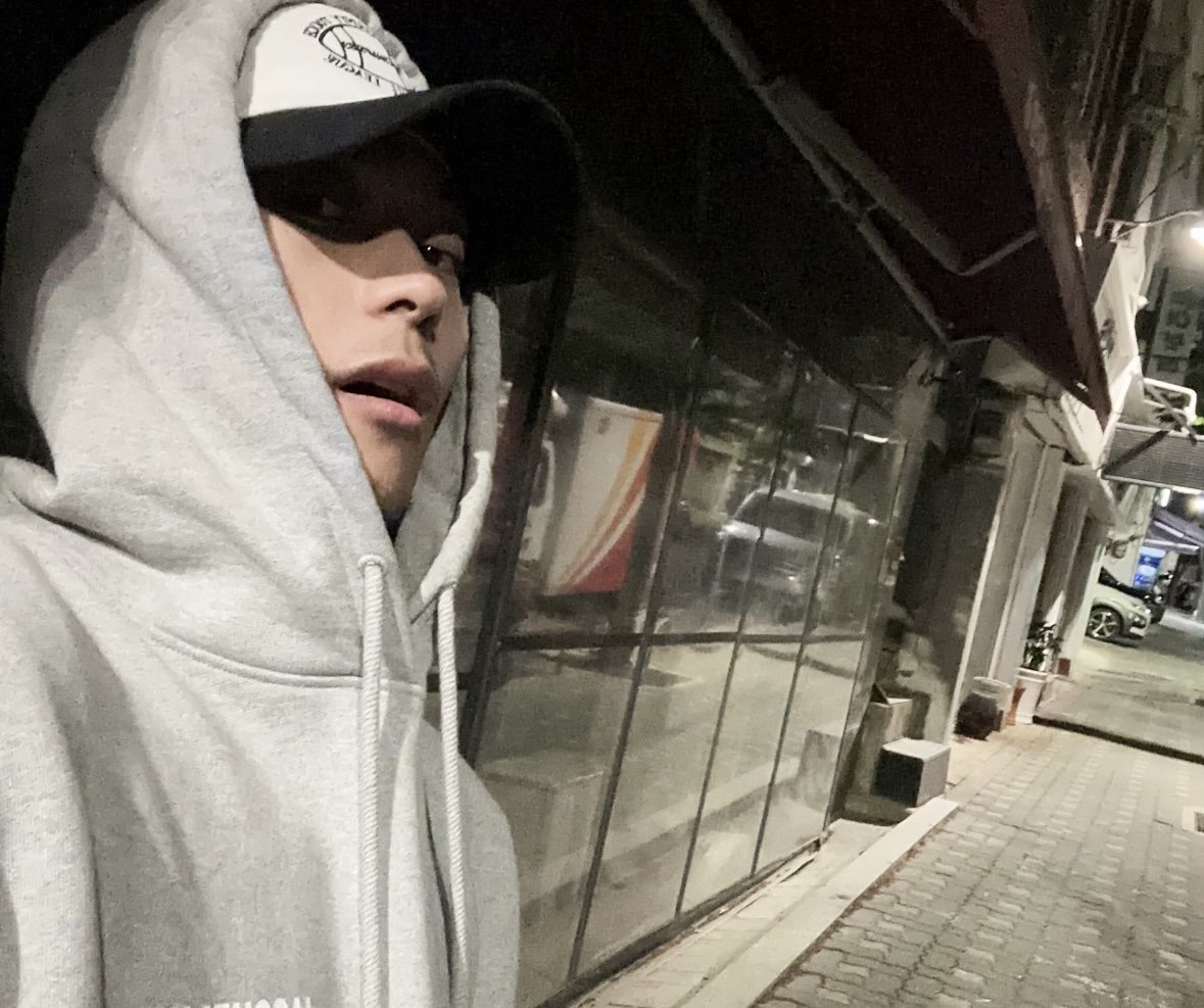 doubles508's tweet photo. 어떻게 
#오희준 ❤ https://t.co/XVFS4I9scm