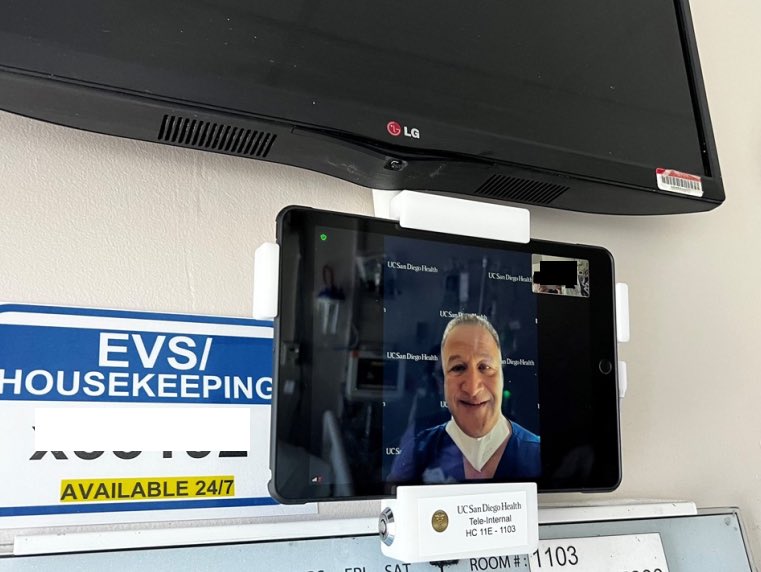 bspartridgeCIS's tweet photo. We went live with a Tele-Internal InPatient #Telemedicine solution pilot on one of our units so clinicians can check in/answers quick questions between visits. Thank you @BrettCMeyerMD for your leadership and @UCSDHealth for being a system that supports innovation #VirtualCare https://t.co/TBLYWWgKSA