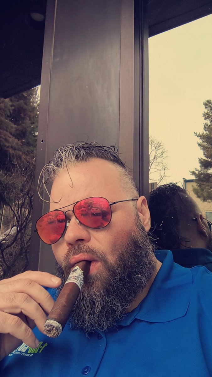 Zzadist's tweet photo. 2023 came with a lot of amazing changes. We in April and I'm at the tippy top of the mountain. And we ain't even halfway up. https://t.co/oaOPKHiYmS