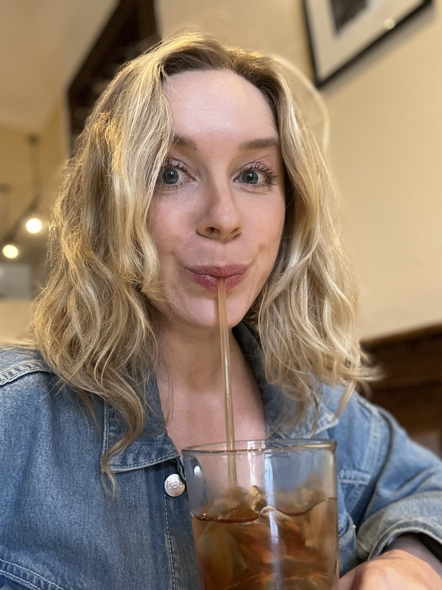 mm_kaufman's tweet photo. Bury me at sea in this sweet tea. #MamaJs https://t.co/7p79F4z2Vs