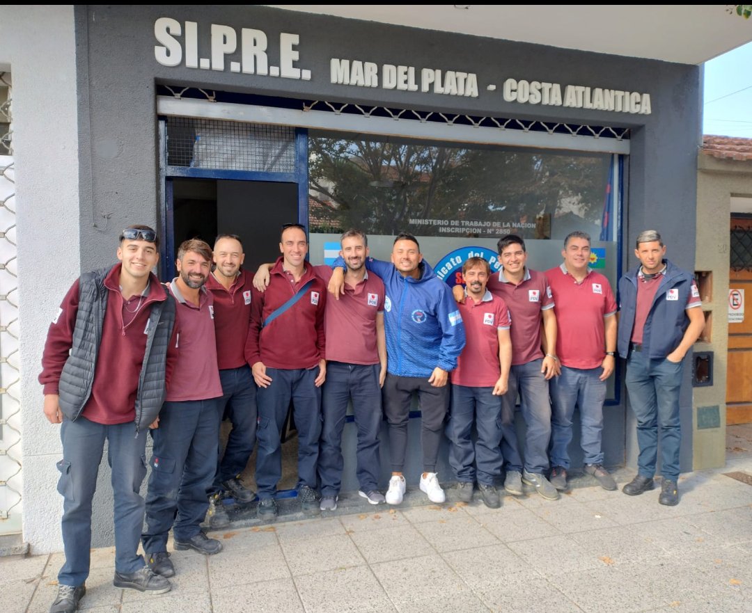 Marianodeanton1's tweet photo. Info SI.P.R.E. Asamblea informativa con los Compañeros de PDV RETAIL SA afiliados al Sindicato, donde reclamamos se paguen Viáticos actualizados y el pago de la utilización del teléfono para tareas administrativas múltiples. @GustavoaBaez @quedigital1 @aliseba4 https://t.co/9swt6D1rF9