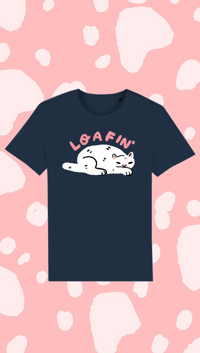 Sophmog's tweet photo. Iโve teamed up with @weprintsocial for another tee campaign, this time with ya boy Mochi on it!! ๐พ printed onto black and navy eco tees that go up to a 5XL, preorders will be open until May 18th ๐ https://t.co/tRuc51opVq #cattshirt #printsocial #cutetshirt #catloaf https://t.co/MV2A5Umoc0