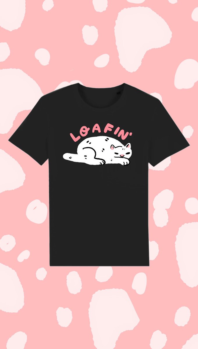 Sophmog's tweet photo. Iโve teamed up with @weprintsocial for another tee campaign, this time with ya boy Mochi on it!! ๐พ printed onto black and navy eco tees that go up to a 5XL, preorders will be open until May 18th ๐ https://t.co/tRuc51opVq #cattshirt #printsocial #cutetshirt #catloaf https://t.co/MV2A5Umoc0