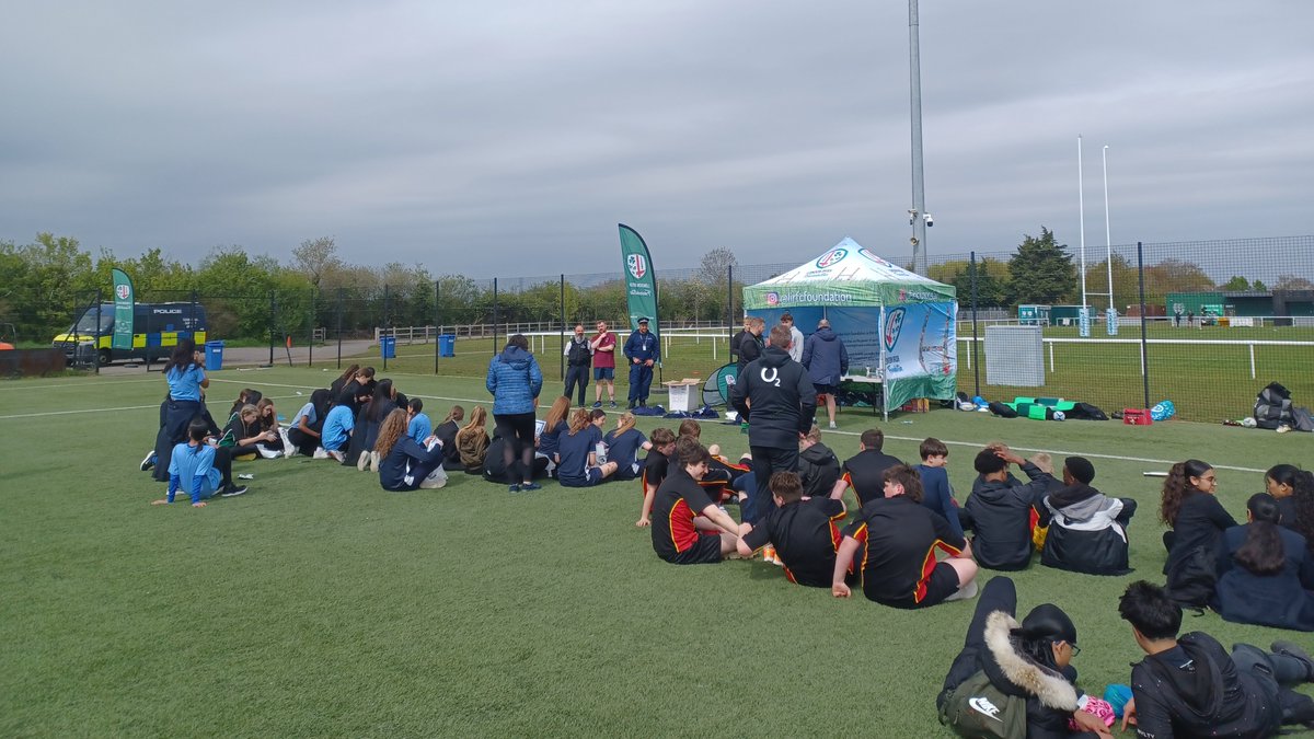 MetTaskforce's tweet image. Great end of season #ProjectRugby tournament held @LIFoundation. A chance for over 70 students to compete in a new sport to which they may not have otherwise had the chance #Teamwork #Engagement #Lifeskills  #SWTSG #U52 ^5476U