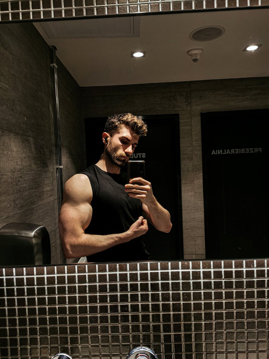 Sadovsky_ tweet media