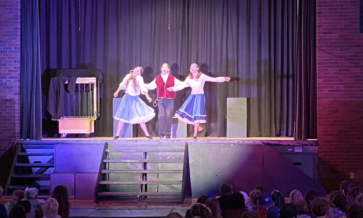 Opening night for our school musical is on Thursday!  Can’t wait! ⁦<a href="/OCDSB/">OCDSB</a>⁩