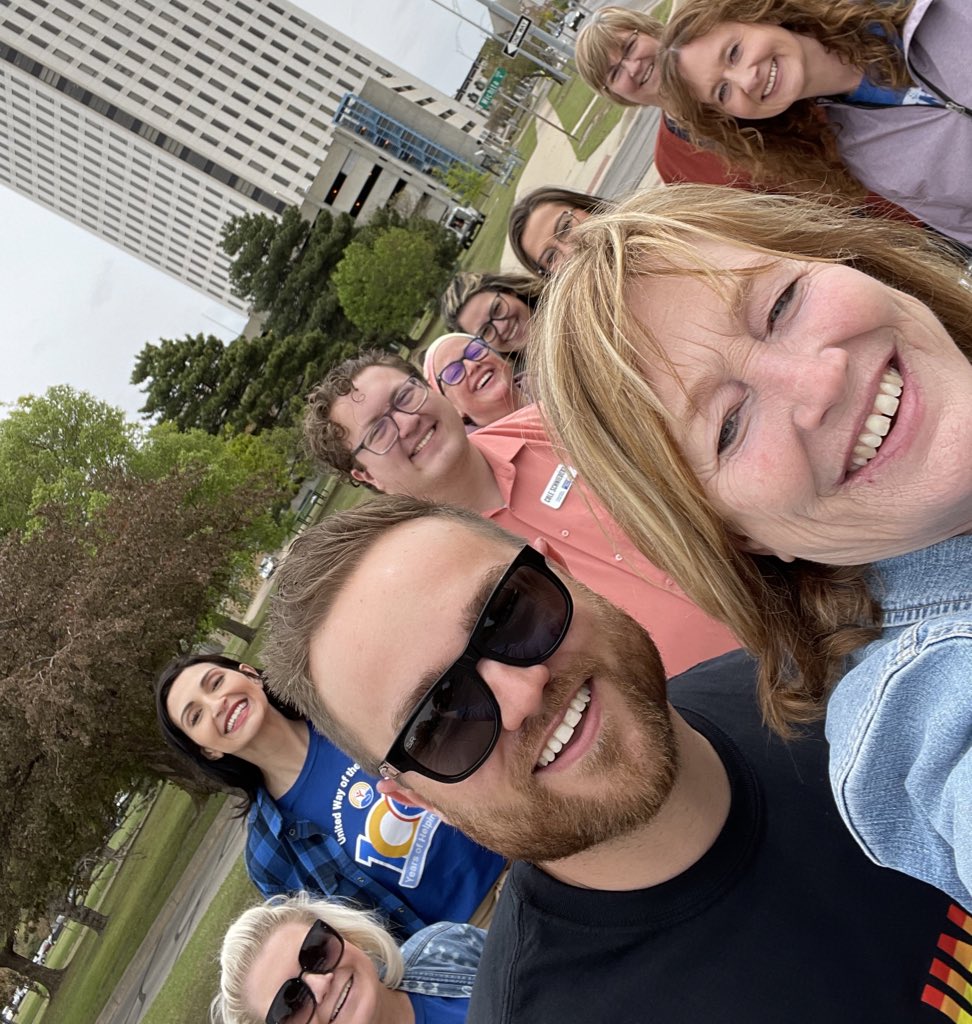#NWLDKS #WalkUnited
It’s windy. But no rain! ☔️ 
Great day for a walk through downtown #Wichita over lunch with <a href="/unitedwayplains/">United Way of the Plains</a> colleagues. #ilovewichita