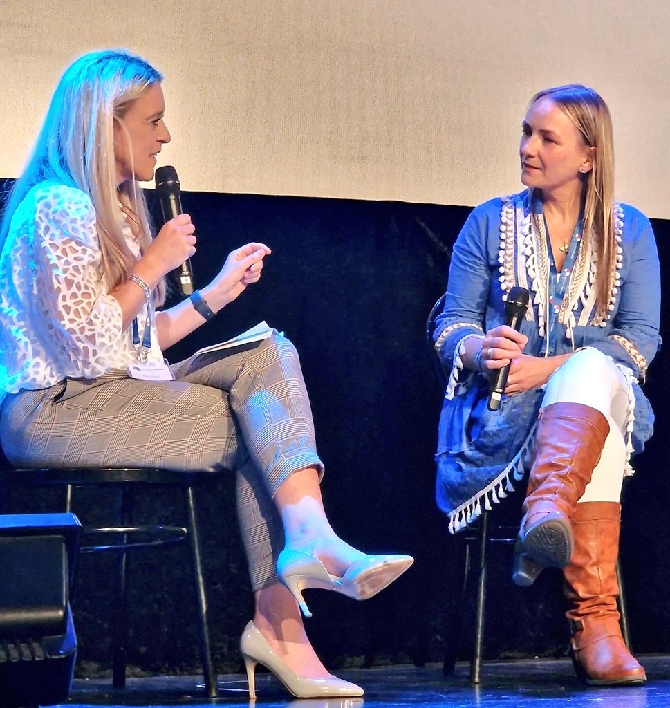 In response to an audience question about which beliefs she had to dismantle in order to do the work, she references the recurring inner critic who asks "Who are you to do this?" Listening to the kinder inner voice that has emerged within her has proven powerful. <a href="/Hydro_Ease/">Hydro-Ease</a>