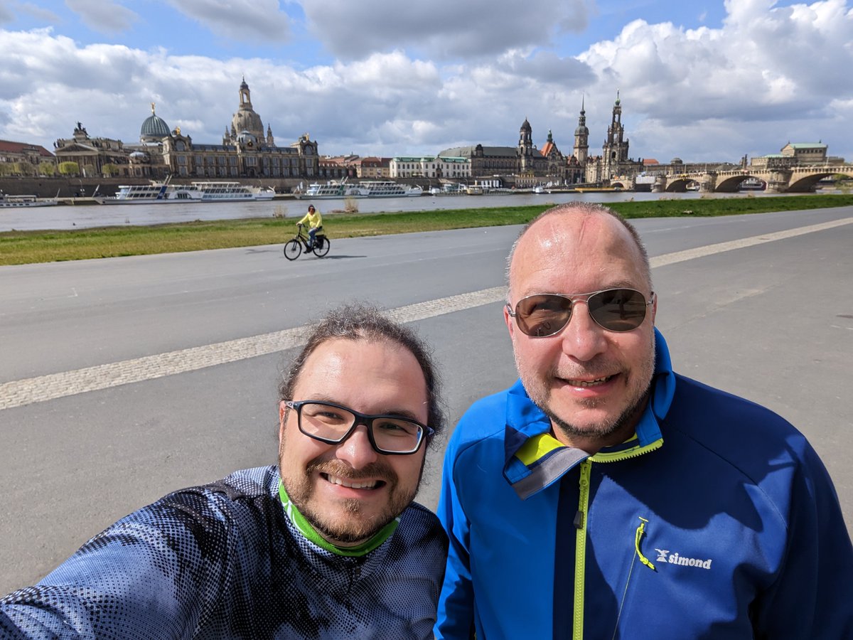 rschu's tweet photo. Tour de Reply x Valorem Europe - Spring 2023! 🚲

Frank and I had a nice bike ride along the Elbe river in Dresden catching up about work and life while enjoying the blooming spring. 🌷
Much better than a Teams meeting. 😅

#lifeatreply #bevalorem @Reply_DE @Reply_ITA @Valorem https://t.co/kgnqlezANP