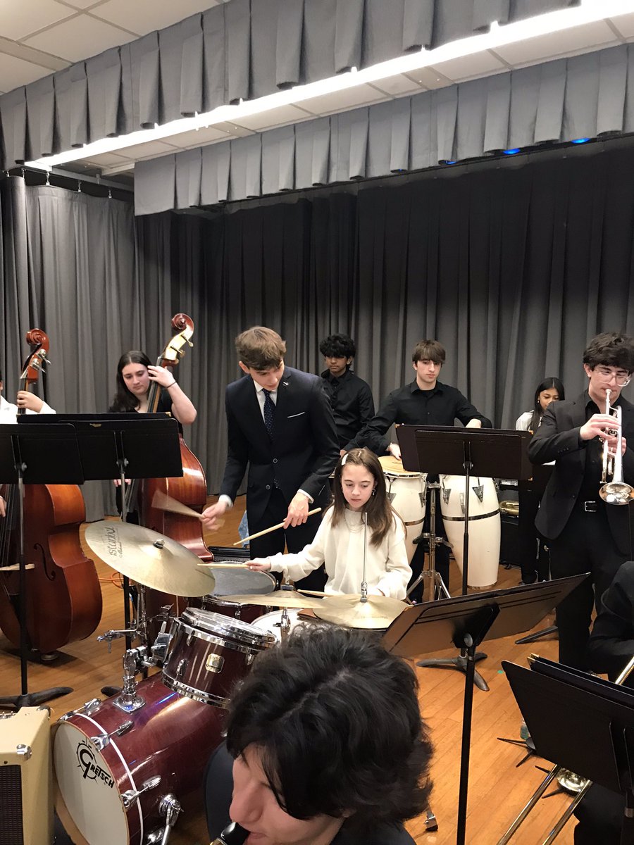 East Meadow HS Music tweet media