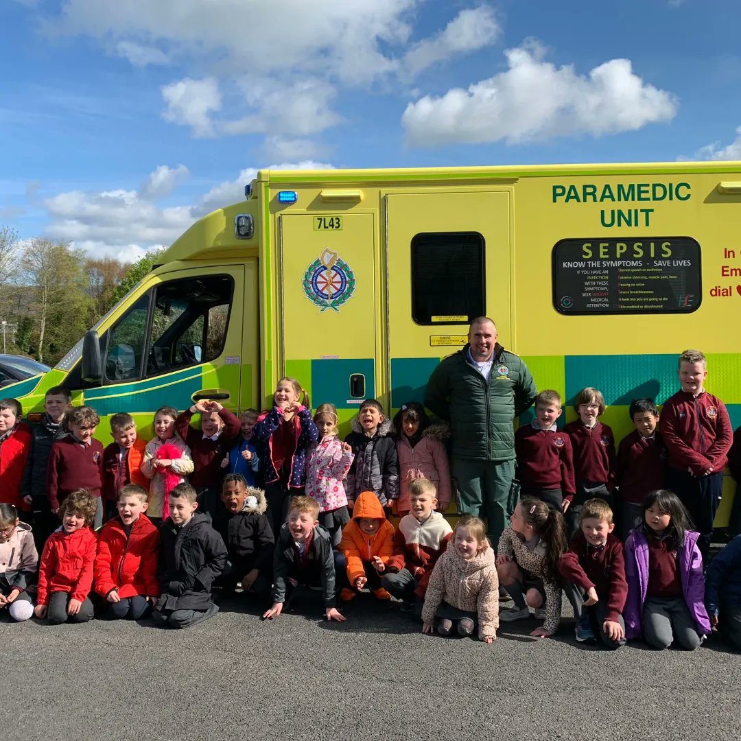 The Speech &amp; Language Classes, Junior Infants and Senior Infants learned lots from Andy the paramedic who visited our school today with his ambulance 🚑🤕🏥