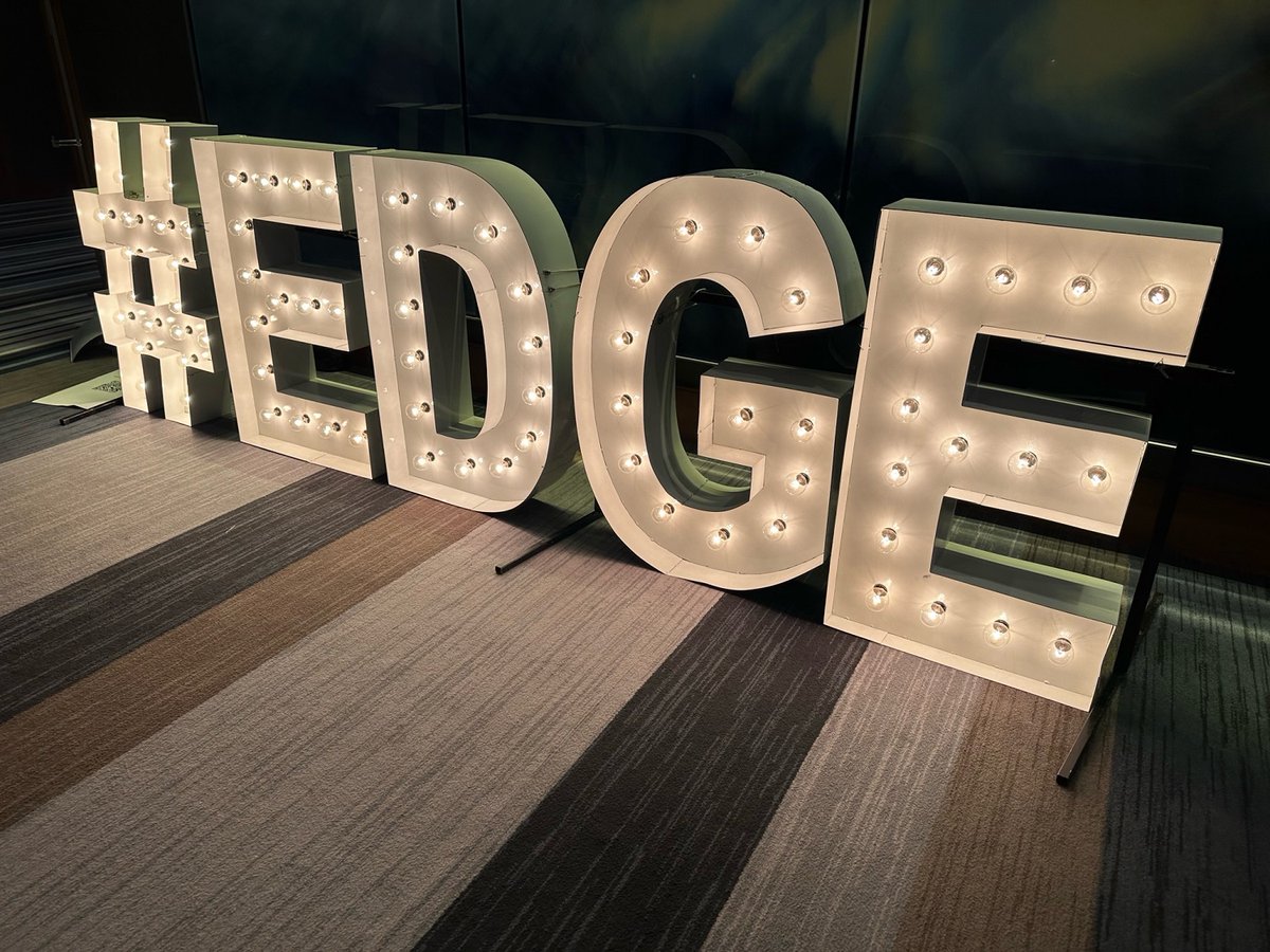 ZyxelNews's tweet image. We had a wonderful experience interacting with the attendees at #ASCIIEDGE in Dallas. Thank you to all who visited our booth. 

#ITCommunity #msp #managedserviceproviders