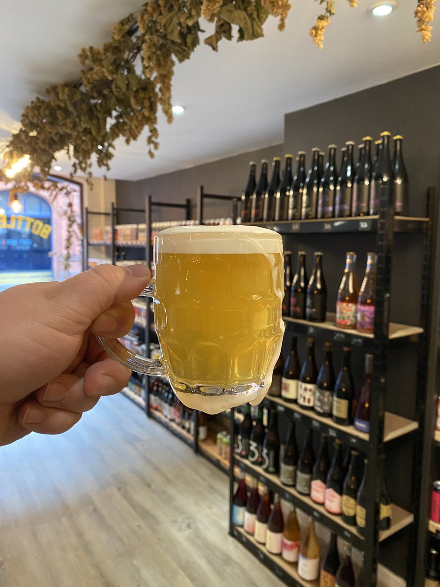 HopVault's tweet photo. Absolute belter on cask from @thekernelarch7 😍 how often do you get to have that round here? Exactly 😏 see ya in the vault 🏦🗝️ #craftbeer #drinkcraft #caskisking #thekernel https://t.co/iJCn6JkNlM