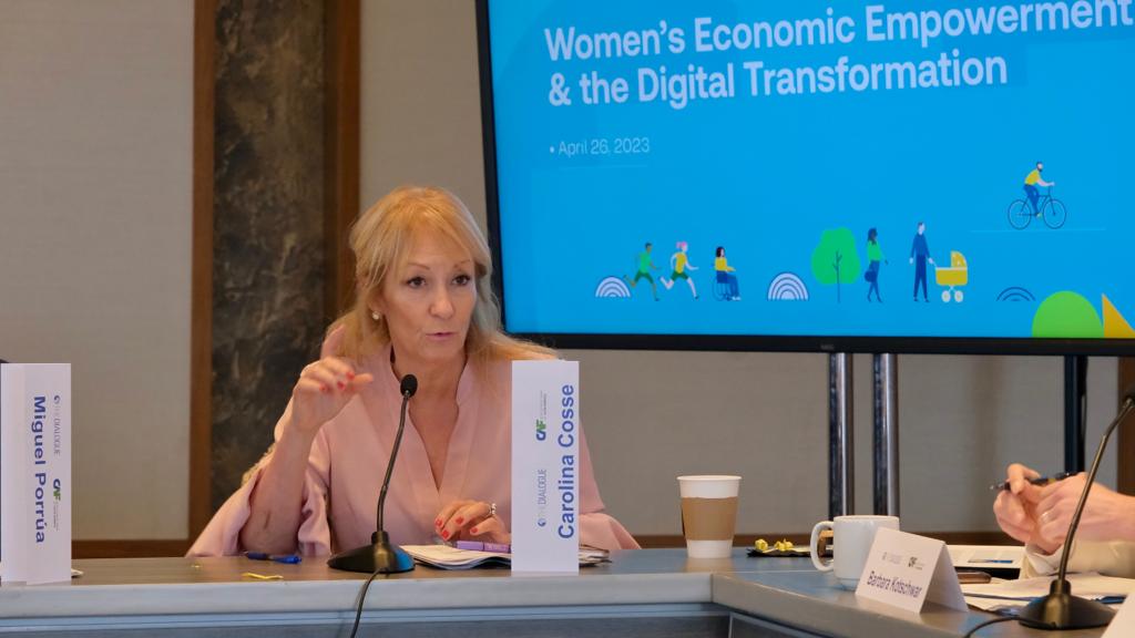 At the Women's Economic Empowerment &amp; Digital Transformation event, moderator <a href="/BRKotschwar/">Barbara Kotschwar</a> praised panelists as "rock stars 🤟" in understanding women's key role in post-pandemic recovery &amp; inclusive digital growth. 

#CitiesSummit 🌇