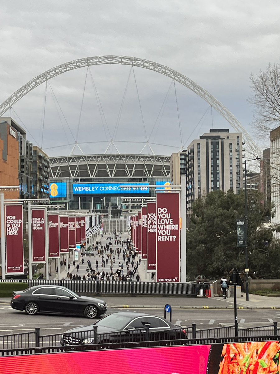 yooil_kv's tweet image. 大概一个月前去了温布利看 NCT DREAM 路过这里的时候感叹温布利真的超级大ㅜ
#wembly