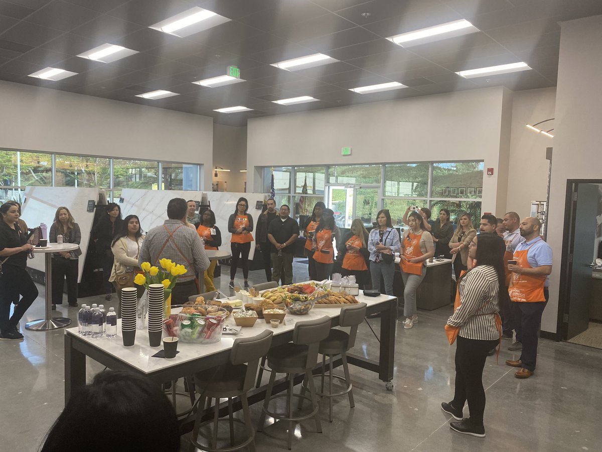 Rene_HDISM_LASo's tweet photo. Thank you Cambria for hosting HDIS & D62 at your beautiful facility today! We’re excited and ready to drive sales! @PaulKellyTHD @thdTimPacC @GOHDISGO @THD_Amanda
#CambriaUSA #THD #HDIS https://t.co/duAEXoxJcH