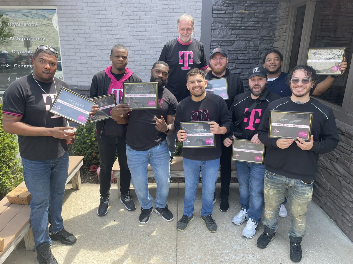Enjoyed getting to celebrate our Top Leaders and Experts for February and March for CT Thunder ⚡️