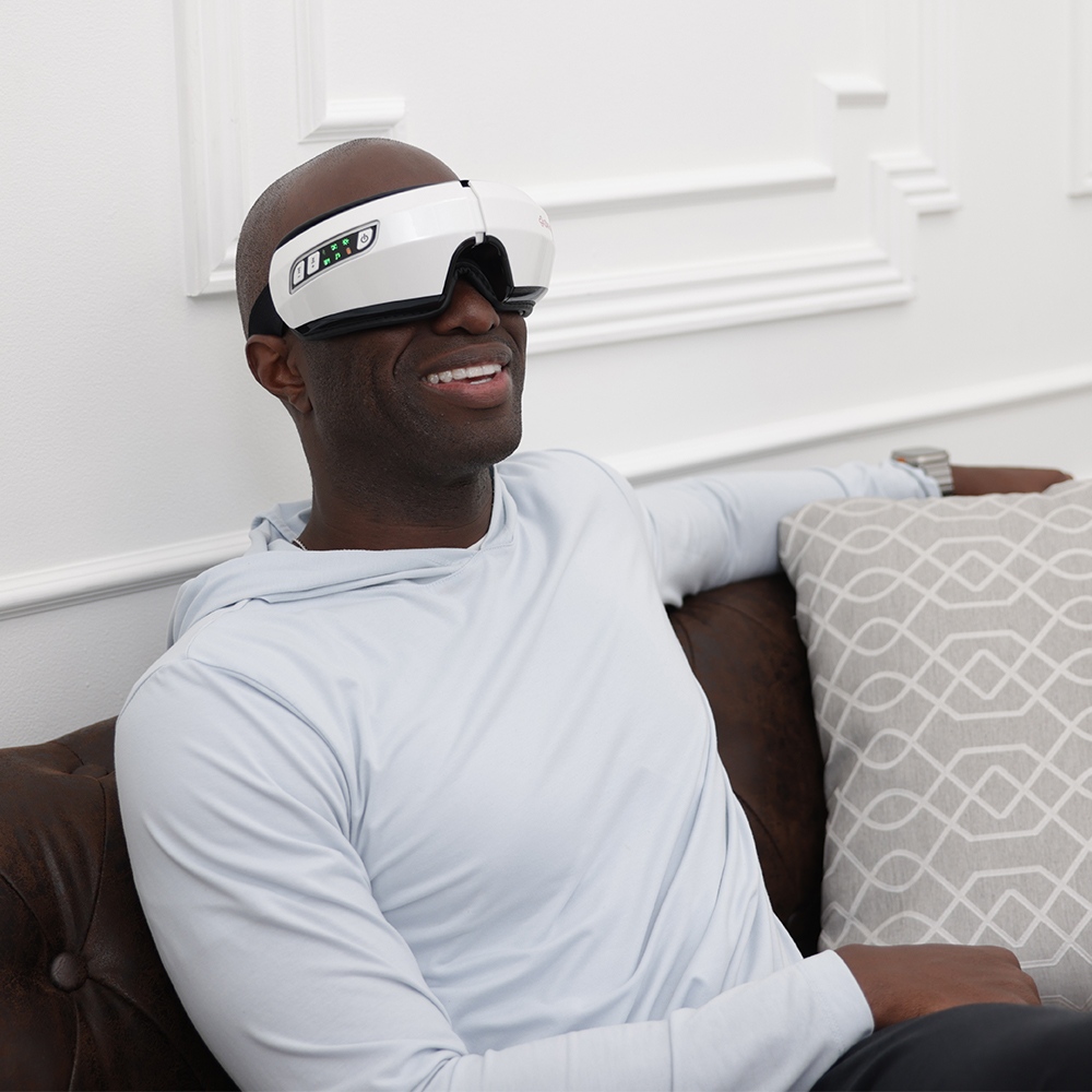 MPL_Finance's tweet image. Say goodbye to headaches and migraines with our heated, vibrating eye massager! 🙌💆‍♀️

#migrainerelief #eyemassager #heatedmassager #vibratingmassager