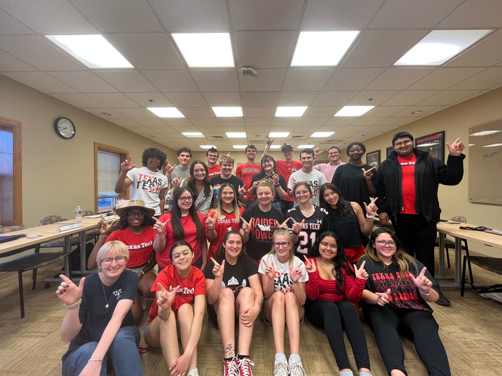 tturha's tweet photo. We had our LAST senate meeting last week! Thank you to all of our senators for voting on legislation, contributing to elections, and relaying all RHA business to their Complex Councils. It's been an amazing year! https://t.co/J5V5bqocym
