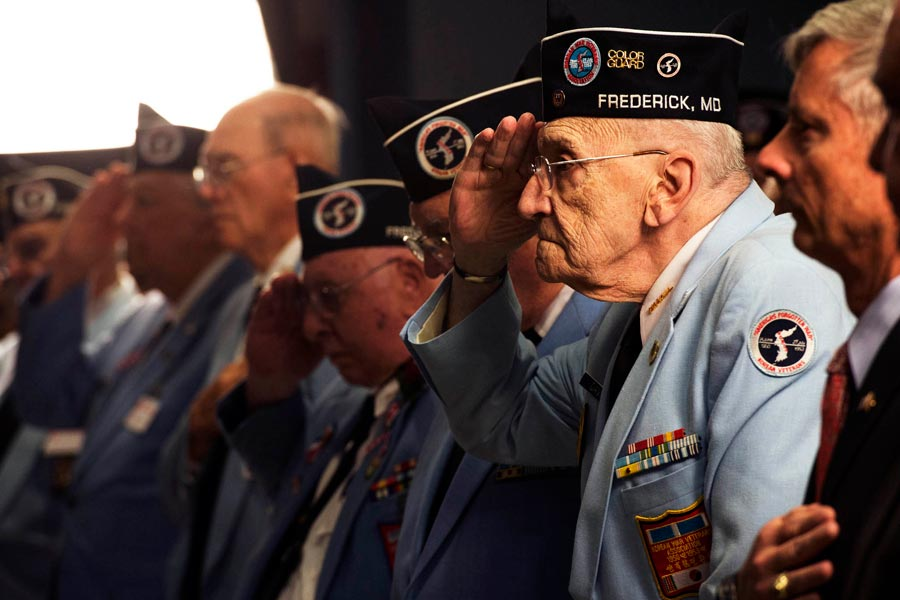 mmpadellan's tweet photo. TWEEPS: You know how Republicans are always trying to claim THEY'RE the patriotic ones? NOT if they're trying to gut our Veterans Healthcare.

Can we get 1,000 fast RTs and replies to get #ProtectVeteransHealthCare trending on Twitter?

Please and thank you!🙏💪 https://t.co/u1nxm80s8o