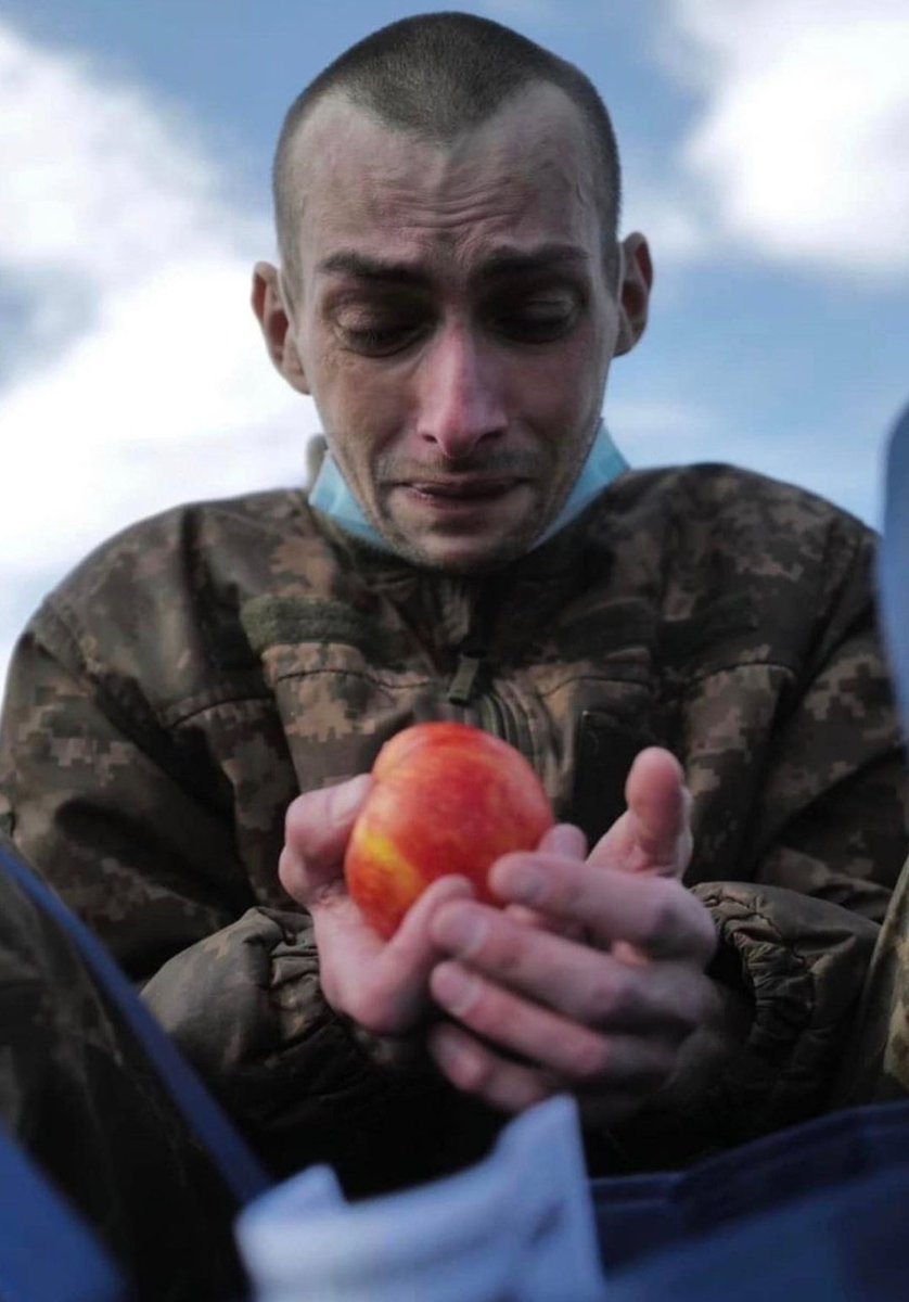 Oriannalyla 🇺🇦 tweet media