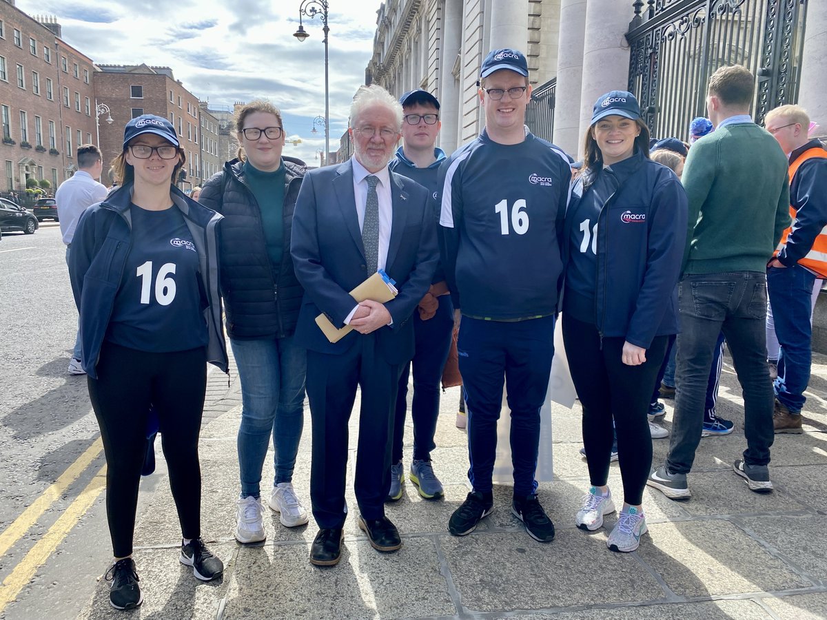 I had some great meetings today, speaking with some of the young Carlow Kilkenny farmers who took part in the @MacranaFeirme #StepsforOurFuture march; catching up with the @CarlowYouth team; and talking representation and youth participation with some young women from @ywirl.📷