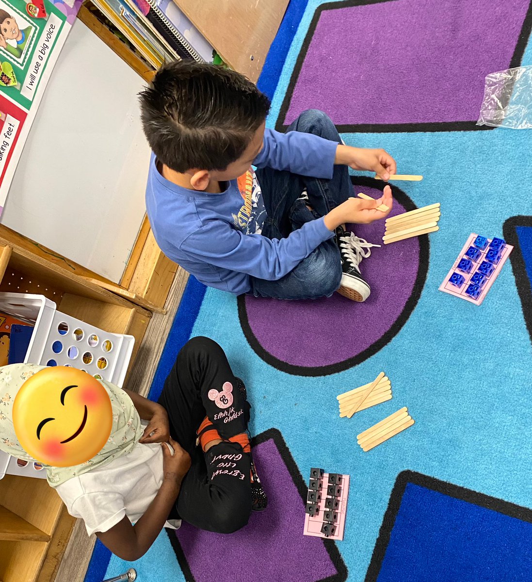 npinilla1's tweet photo. Whole group Math Lesson! #tenframe #math #nine #prek #Inclusion @JHErisd https://t.co/jXjwqF1bdH