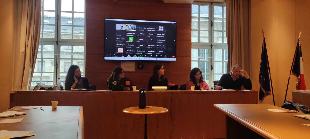 ccfd_tsolidaire's tweet photo. Intervention de Maître @CurralFlorian : le temps des procédures n'est pas le temps des hommes, les débats de procédures ne répondent pas à l'urgence des réalités terrain.

La loi #DevoirDeVigilance s'avère difficilement applicable car on ne peut pas l’amener devant la justice. https://t.co/qDe2OoLhSW