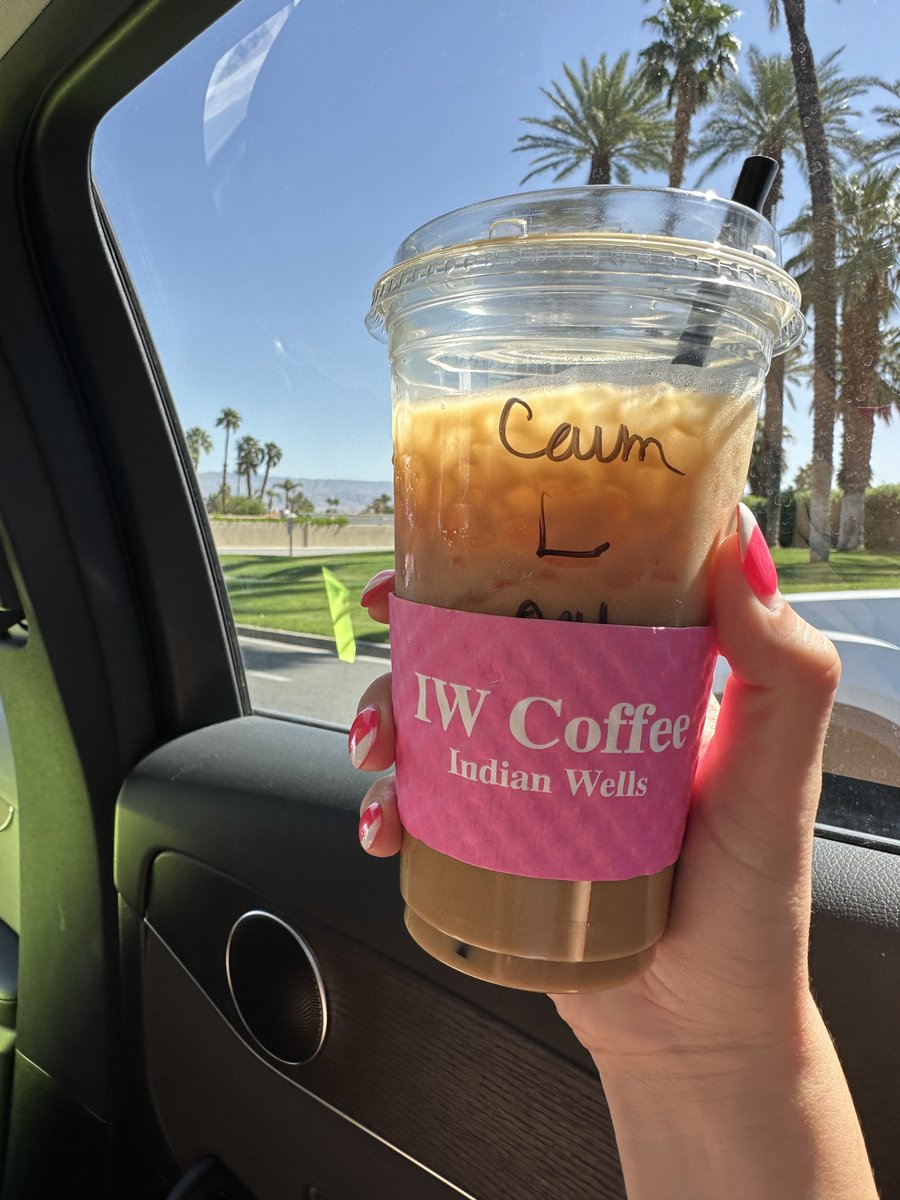 foreverjamiex's tweet photo. Wednesday morning from Palm Desert. Holy balls it’s hot 🥵 https://t.co/VdLHV6WpjD