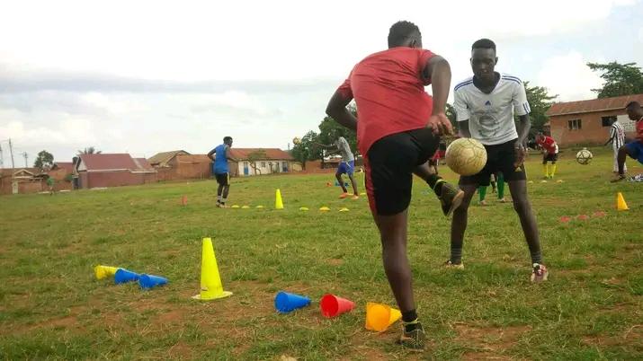 Divinesportsac2's tweet photo. The day you plant the #Seed is not the day you eat the #Fruit its a #process.
#Divine
#sports
#AcademyofFootball
#Godfirst
#Welearnbydoing https://t.co/fZ4YoBu4uK