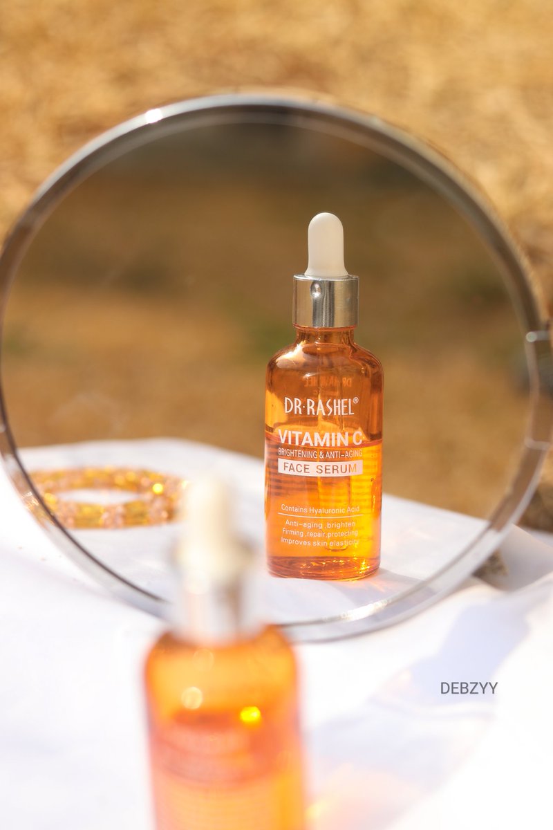 Debzyy_'s tweet photo. I left portrait photography for product photography..I also shoot e-commerce pictures for beauty brands..What's your favourite slide? https://t.co/rUBjVHqVpb