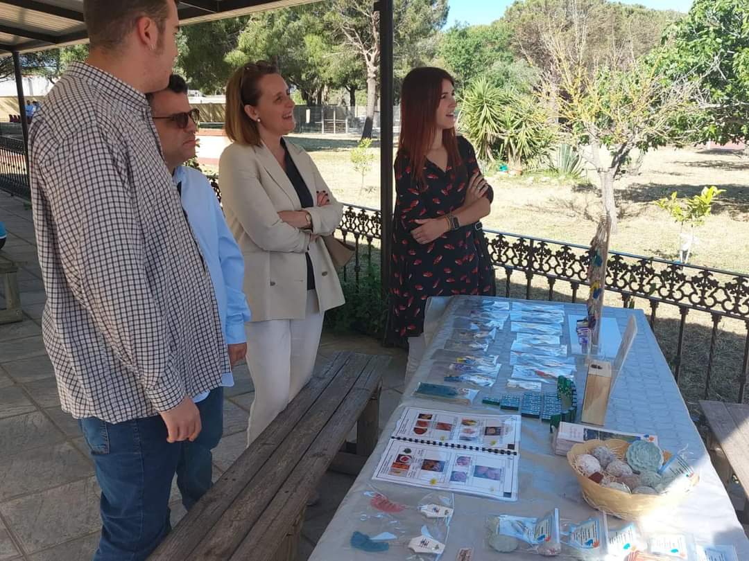 confluencia_de's tweet photo. 👣 Asistimos a una actividad organizada por el grupo de Autogestores "Caminando" de ASPRODEME.
#ASPRODEME #Discapacidadintelectual #autogestores #Participación #plenainclusion #feproami #ParaLaGente #LaConfluencia #AhoraAurora #AuroraAlcaldesa @PuertoRealIU @VerdesEquoPtoR https://t.co/SpiXd064Jk
