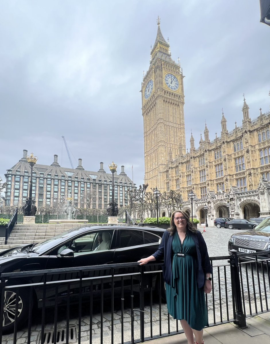 sar_cam's tweet photo. What a day! 
Honoured to be invited as a #PJWomen2Watch to the House of Commons today to represent @WUTHpharmacy and the digital side of the profession. Finally connected with the wonderful @JasmeenIslam and chats with @TaiwoOwatemi &amp; @pharmthorrun

Video Diary/Sketch to follow… https://t.co/mBSX96viNv