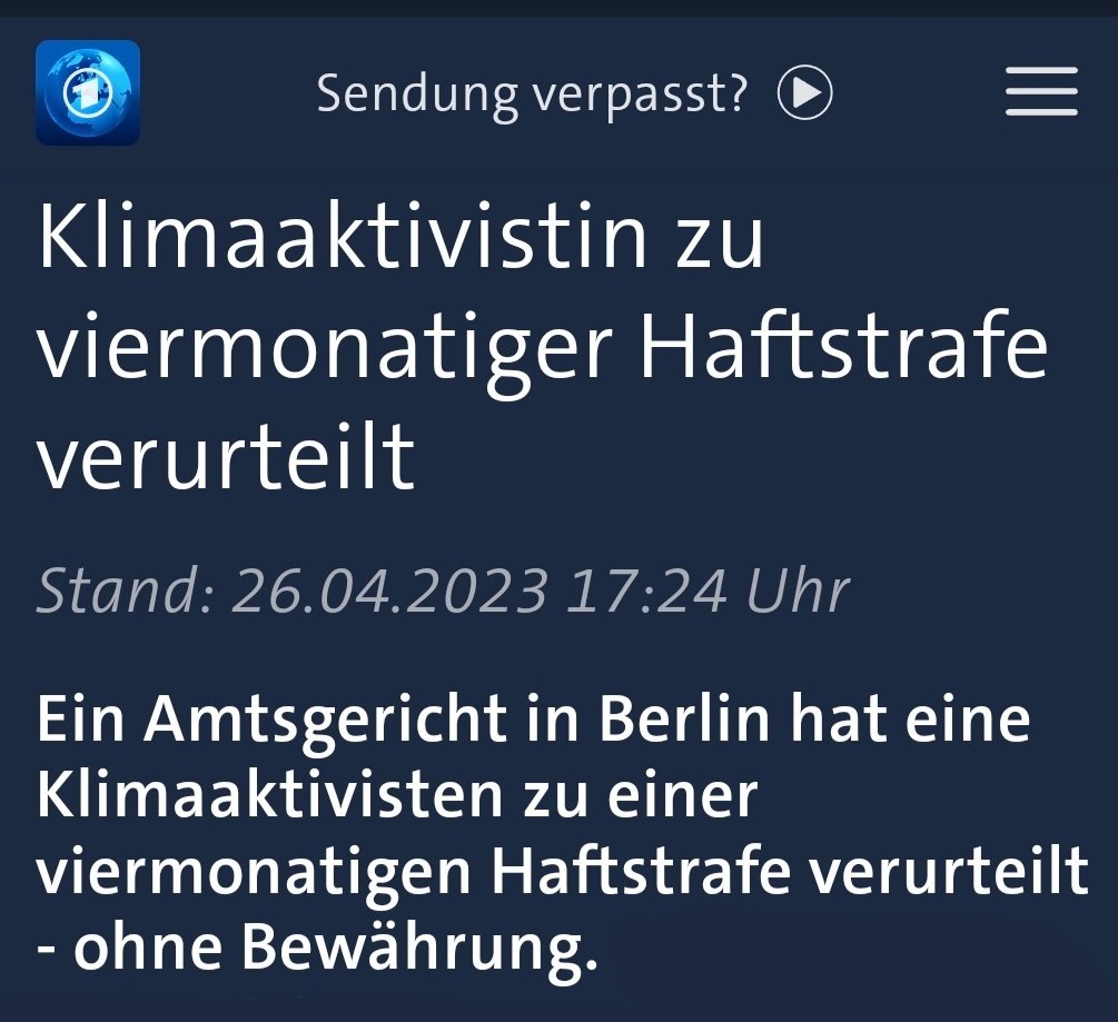 saki_umwelt's tweet image. Gericht Berlin - 26.04.2023:
4 Monate Haft für eine Klimaaktivistin, weil sie stört.

Gericht Berlin - 12.06.2019:
200 Euro &amp;amp; ein Monat Fahrverbot, weil ein Autofahrer einen Vierjährigen getötet hat, da er keine Lust hatte im Stau zu warten &amp;amp; über eine Busspur gebrettert ist.