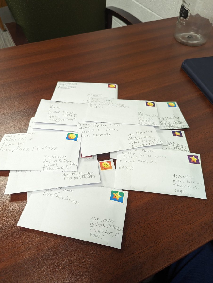 So exciting to go to my mailbox and see so many letters from our Keller students in third grade. Can't wait to see what they had to say! #KellerProud #KirbyONE40