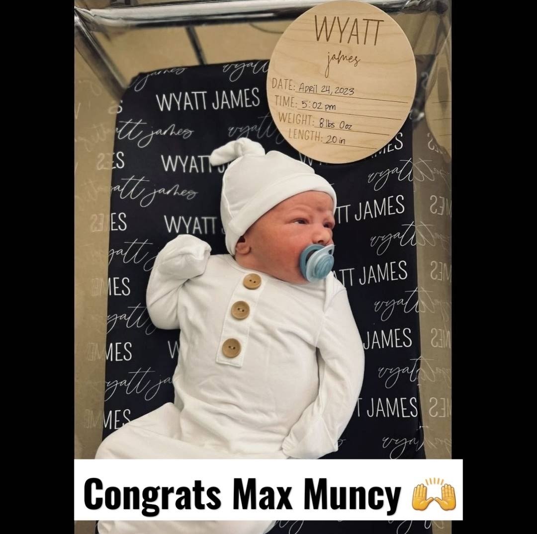 Dodgers_Podcast's tweet photo. "We are excited to announce that we have called up Wyatt James to join our team, welcome little buddy and we love you!" -- Max Muncy

Congratulations to Max and wife Kellie on the birth of their son!

Funky Muncy mini me ⚾️ 🙌
 
#dodgers #maxmuncy #ladodgers #funkymuncy #itfdb https://t.co/7EYWEmIxB2
