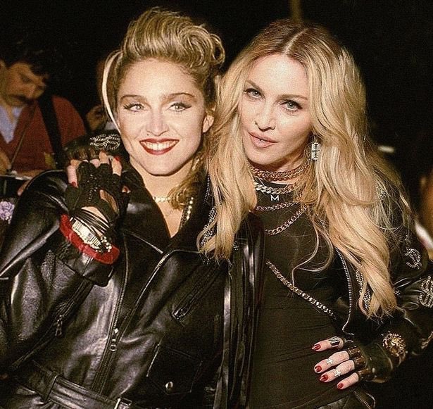 MixTalkLive's tweet image. if you could talk to your younger self, what would you say? 🤔💭
#MixTalkLive is back with another episode this Sunday, April 30, 3PM pst. 
let’s talk about the now and then!
twitch.tv/MixTalkLive