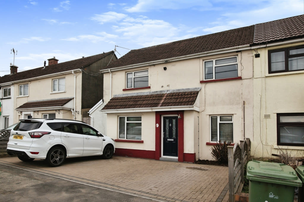 Peter Alan on Twitter "Navigation Street, Trethomas, Caerphilly A