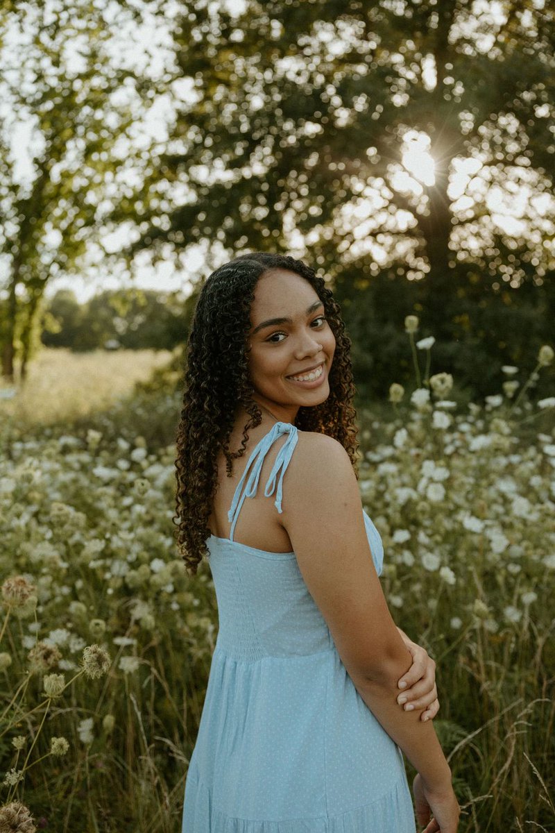 ✨Senior Spotlight - #20 Hannah Watson ✨  
Hannah has played volleyball for 7 years. Her advice to players is appreciate the time you have with your teammates &amp; always give 100%. After high school Hannah plans to attend McKendree University to play volleyball &amp; study psychology.
