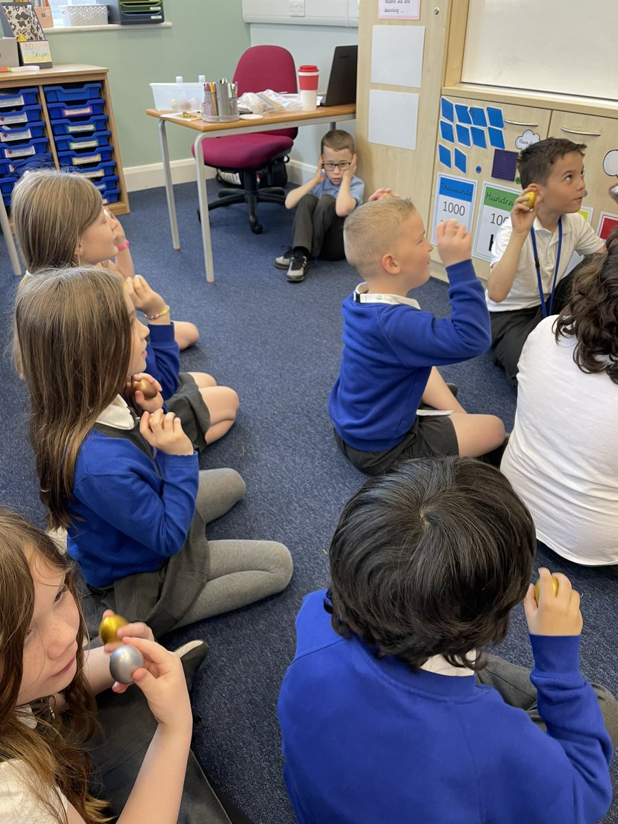 MPPS_Wirral's tweet photo. Year 3 loved creating different tempos with the egg shakers and keeping the beat using the Rhythm Sticks to the song โThree little birdsโ ๐ฆ Take at look at their performance with two fabulous conductors. #reggaemusic @bobmarley #MPPSmusic ๐ผ ๐ถ ๐ต https://t.co/yHMY6g7sQM