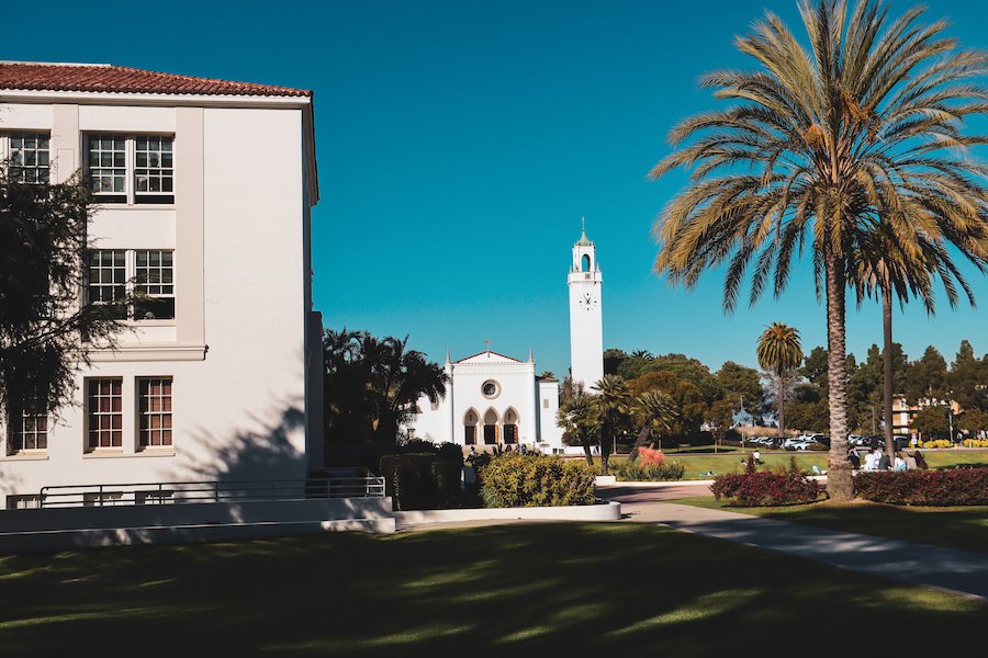 LoyolaMarymount's tweet photo. LMU’s graduate programs in business and education earned high marks and made gains in the 2023-24 @usnews “Best Grad Schools” rankings: https://t.co/9PulNgeU5f https://t.co/KBd4U9Xnar