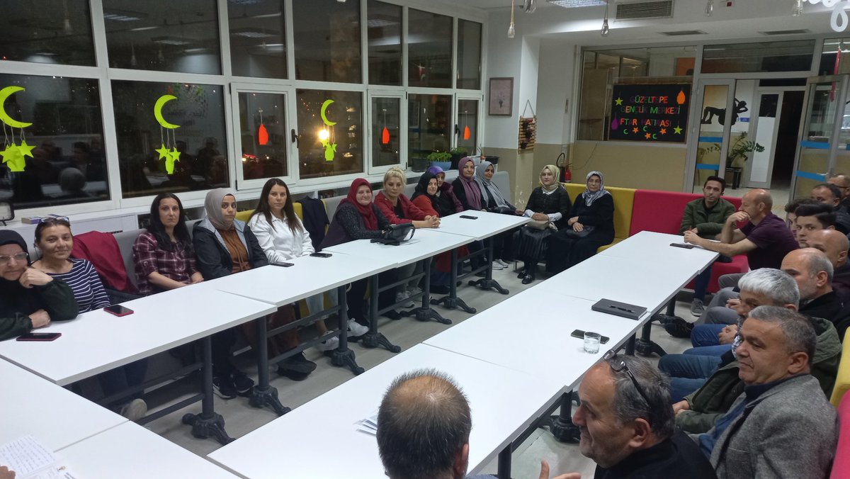 Ak parti Güzeltepe teşkilatı olarak haftalık olagan toplantımızı seçimlere yaklaştığımız şu günlerde  gerçekleştiriyoruz.<a href="/osmannnurika/">Osman Nuri Kabaktepe</a> <a href="/Muhmmtvanlioglu/">Muhammet VANLIOĞLU</a> <a href="/MustafaBklmez3/">MustafaBükülmez</a> <a href="/kocayhan/">ayhan koç</a> <a href="/ESKaral/">Eyüp Sultan Karal</a> <a href="/aksacli3458/">RUŞAN ŞAHİN 58 🇹🇷</a> <a href="/Bayir6Esra/">Esra BAYIR 🇹🇷</a>  #Türkiyeyüzyılı <a href="/Avcerencolak/">Av. Ceren ÇOLAK 🇹🇷</a>  @fdiren01