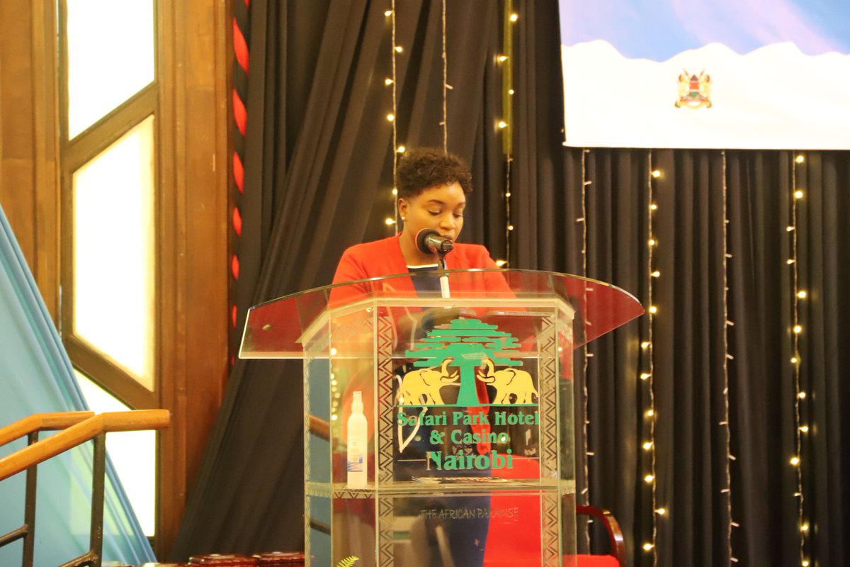 VaccinesKenya's tweet photo. The Cabinet Secretary also acknowledged the role of community health volunteers in reaching out to those who have missed out on vaccines and urged health workers to leverage their services to accelerate vaccination coverage. https://t.co/5CQJNY30oG