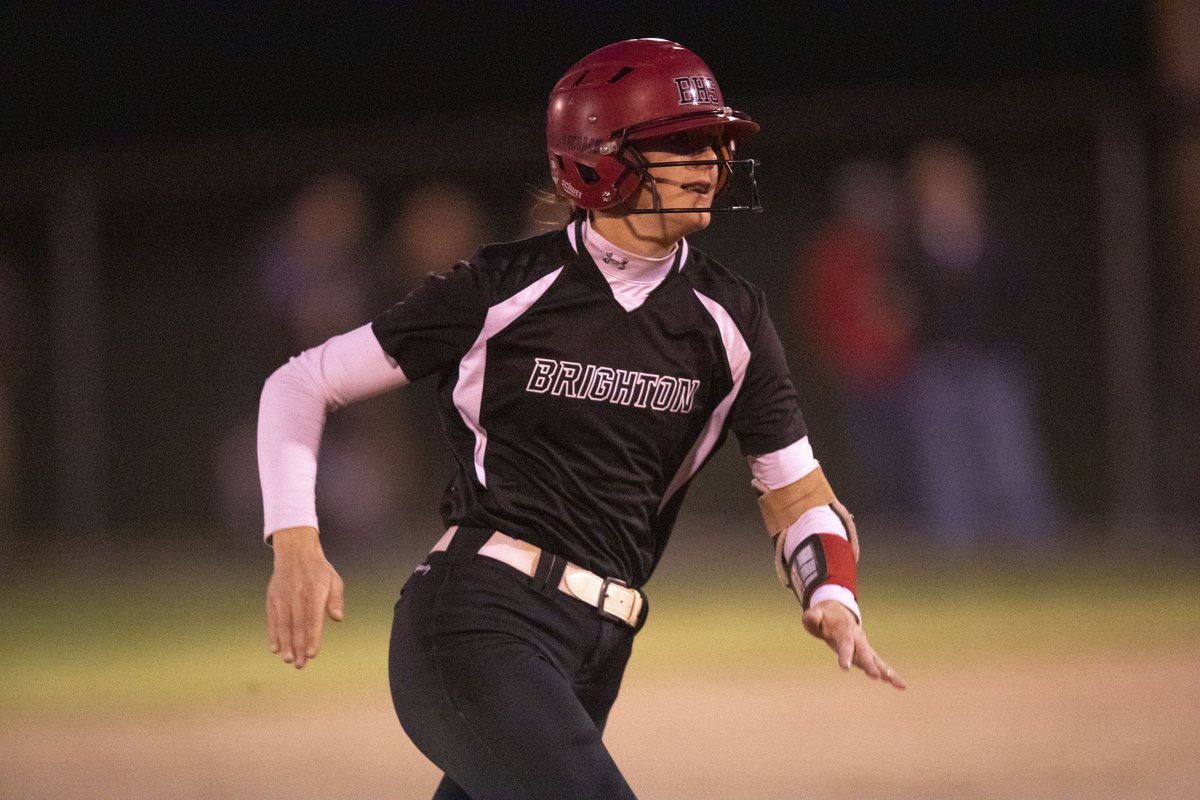 dapjr7's tweet photo. Bats were hot for Brighton Softball as they come back from 4-1 to beat the Lady Chargers! 

@CardSoftballKTA @briehoward18 

https://t.co/QTFtx2CPfZ https://t.co/2isFYign2O